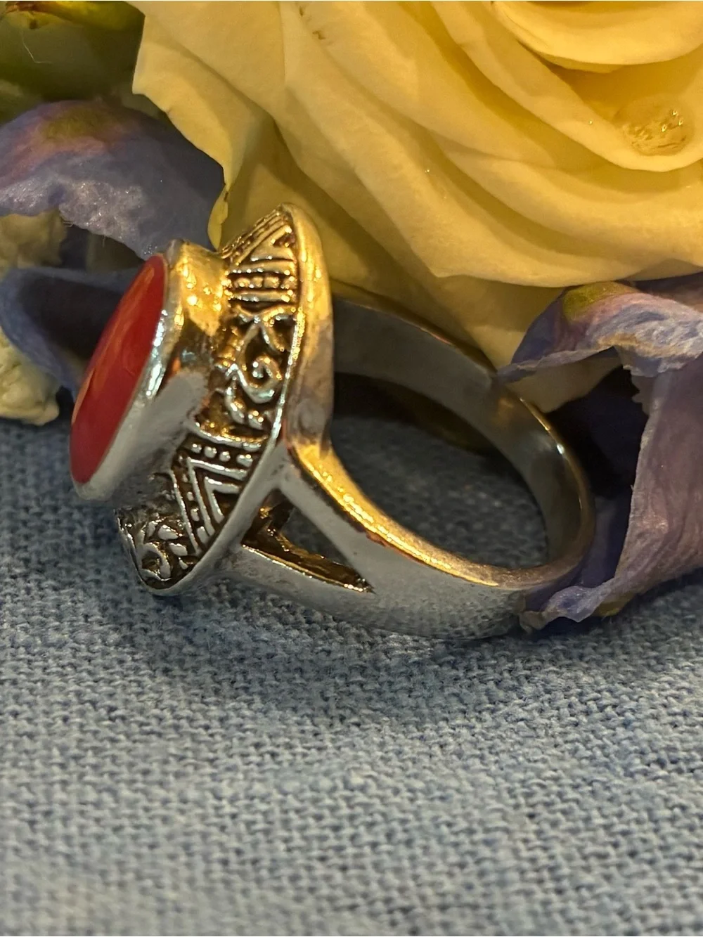 Eye catching Rich Red Carnelian Gemstone Ring Size 8